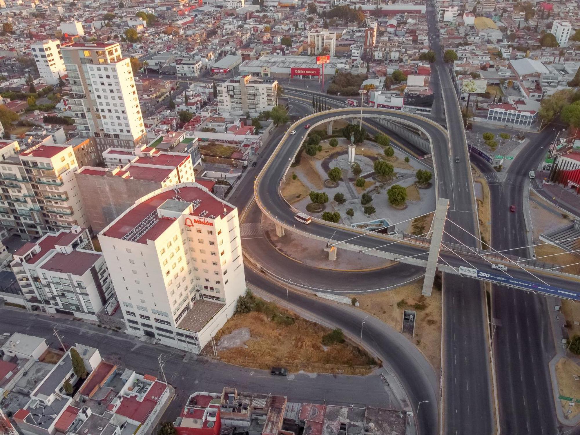 Hotel Mision Puebla Angelopolis Zewnętrze zdjęcie